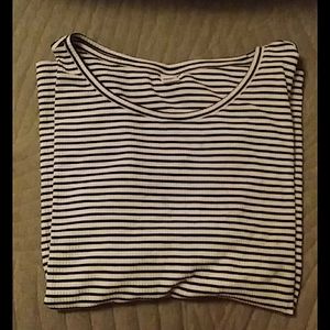 Old Navy T-shirt